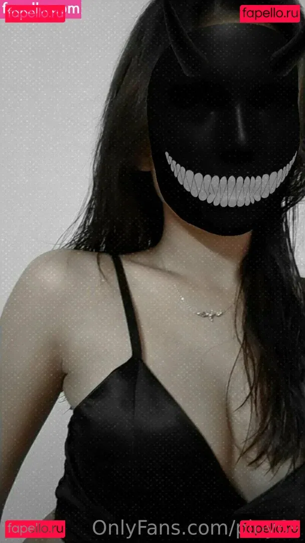 ploy69 Onlyfans Photo Gallery 