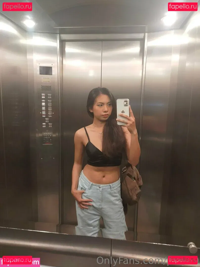 ploy69 Onlyfans Photo Gallery 