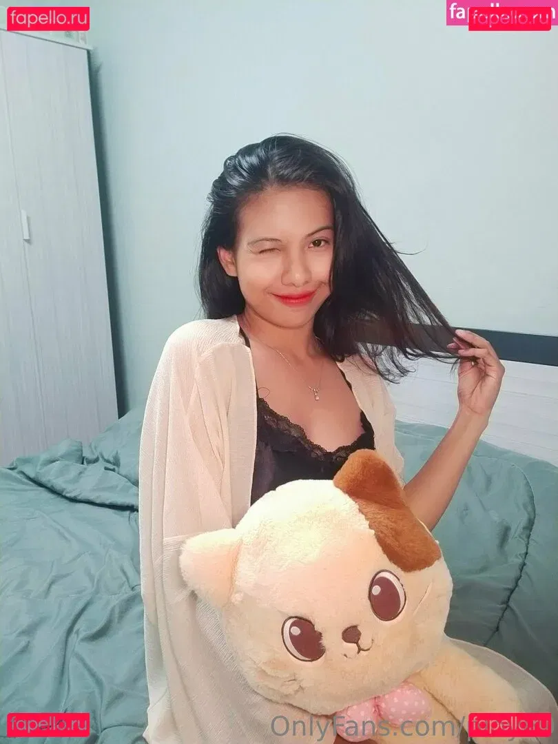 ploy69 Onlyfans Photo Gallery 