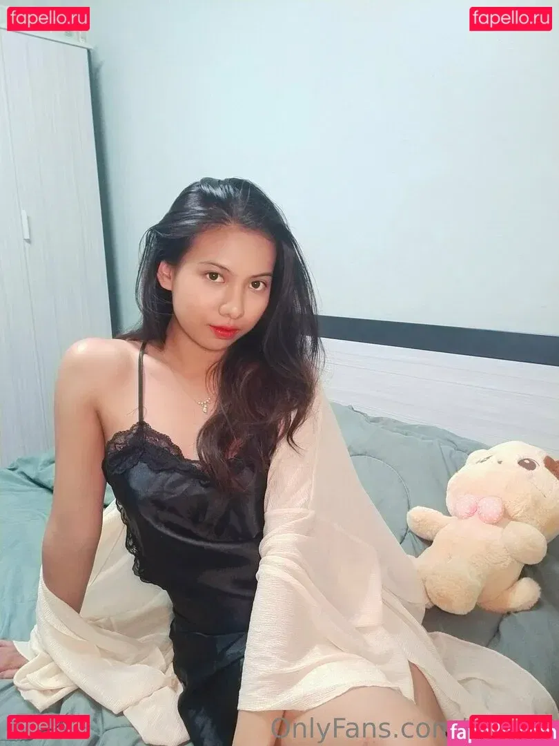 ploy69 Onlyfans Photo Gallery 