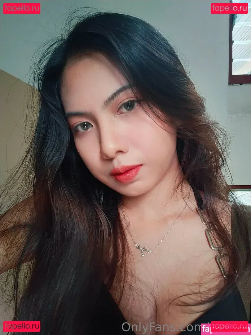 ploy69 Onlyfans Photo Gallery 