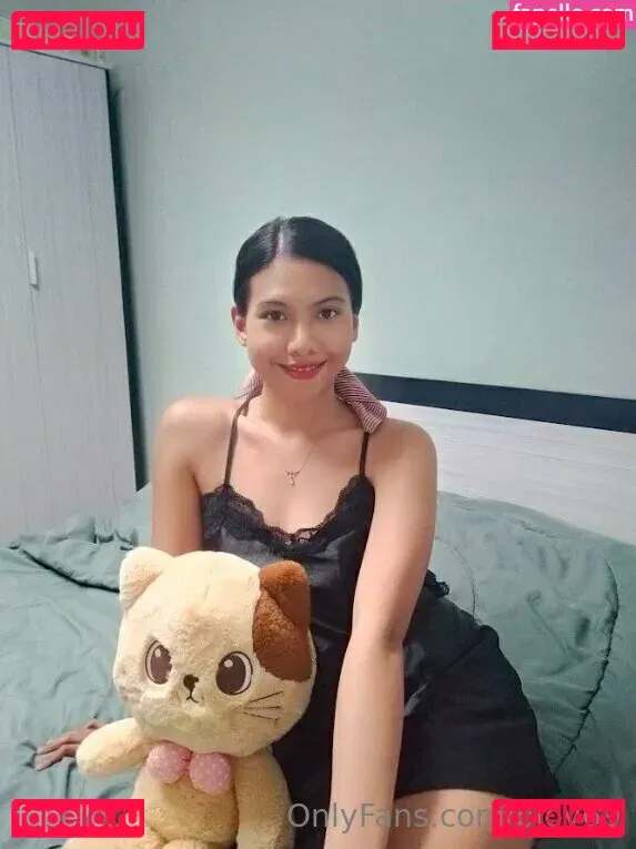 ploy69 Onlyfans Photo Gallery 