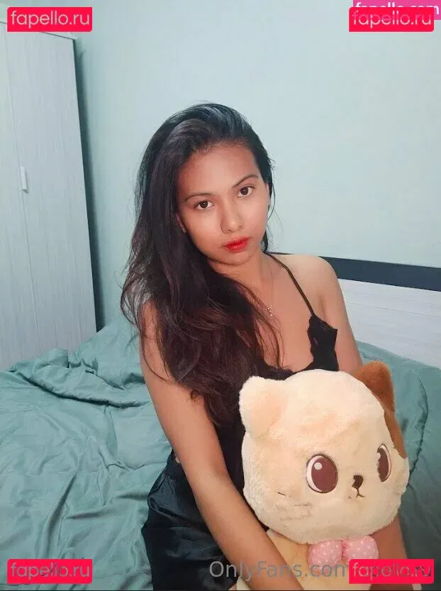 ploy69 Onlyfans Photo Gallery 