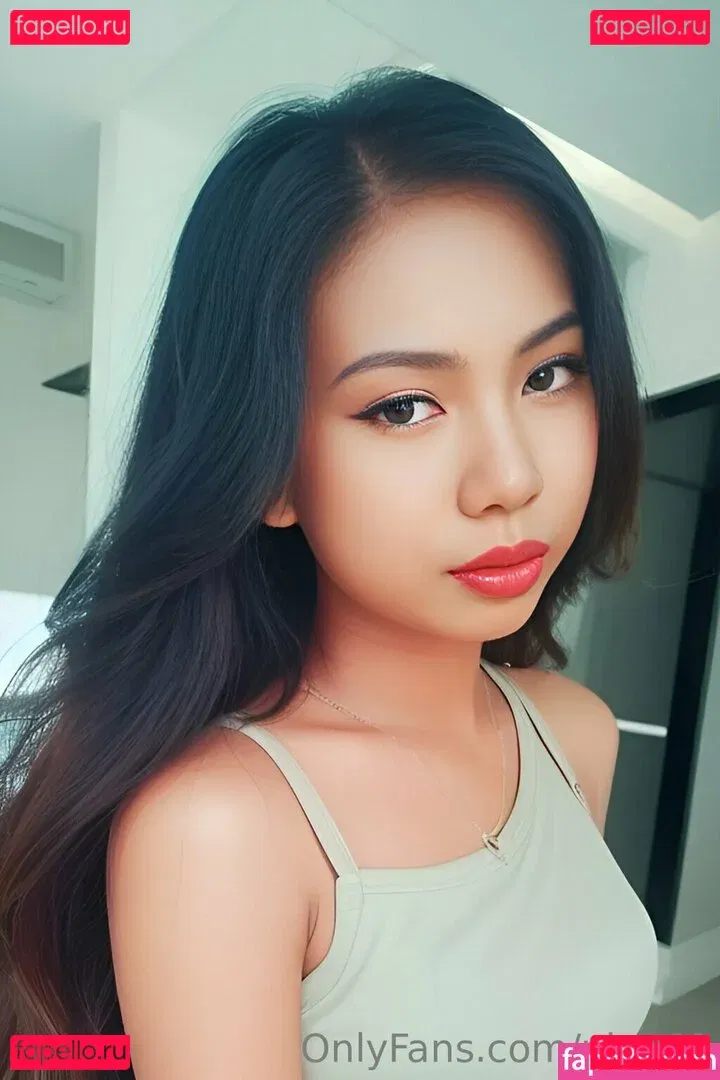 ploy69 Onlyfans Photo Gallery 