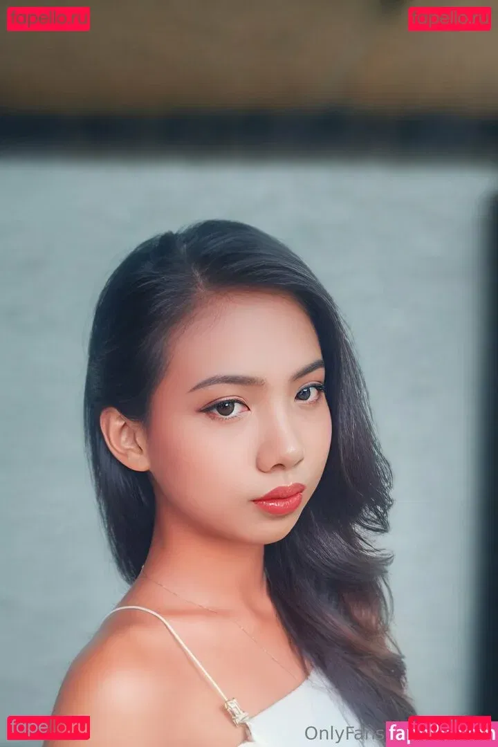 ploy69 Onlyfans Photo Gallery 