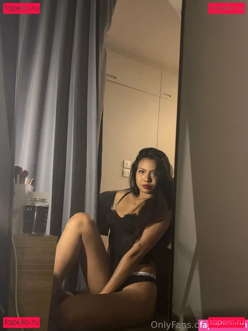 ploy69 Onlyfans Photo Gallery 