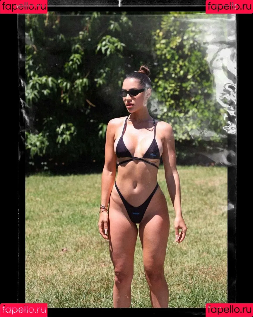 Alexia Inguanzo Onlyfans Photo Gallery 