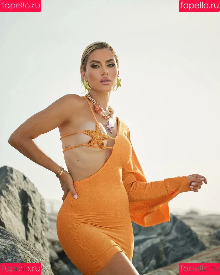 Alexia Inguanzo Onlyfans Photo Gallery 