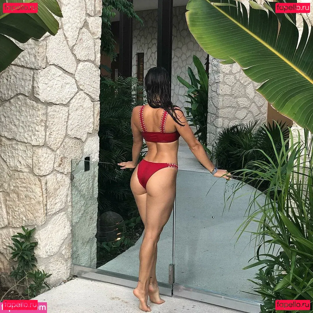 Alexia Inguanzo Onlyfans Photo Gallery 