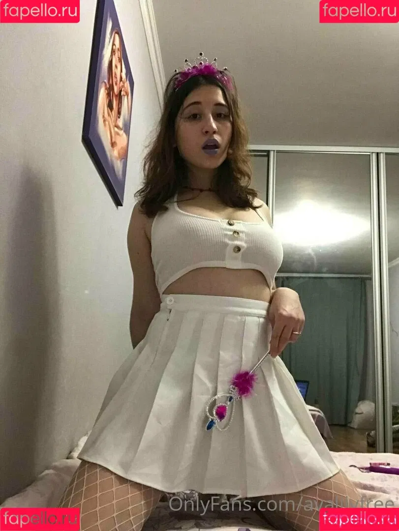 avalilyfree Onlyfans Photo Gallery 