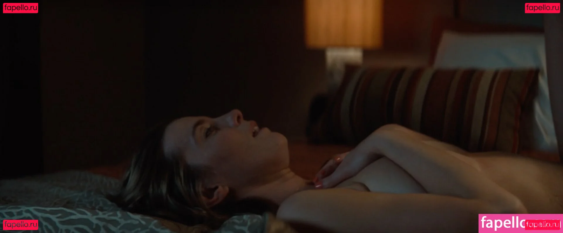 Betty Gilpin Onlyfans Photo Gallery 