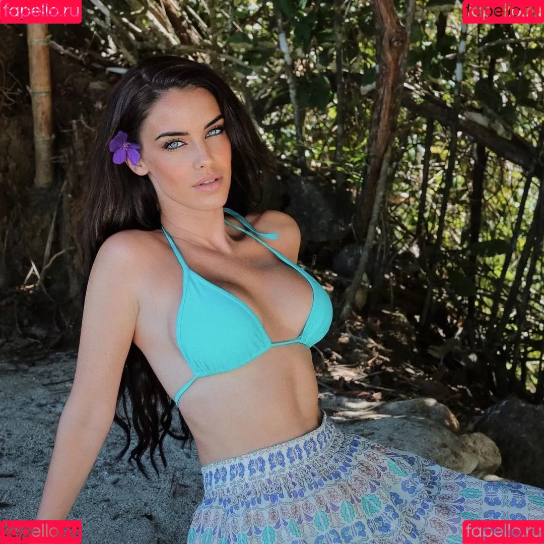 Jessica Lowndes Onlyfans Photo Gallery 