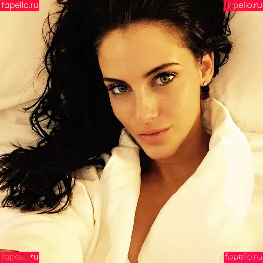 Jessica Lowndes Onlyfans Photo Gallery 