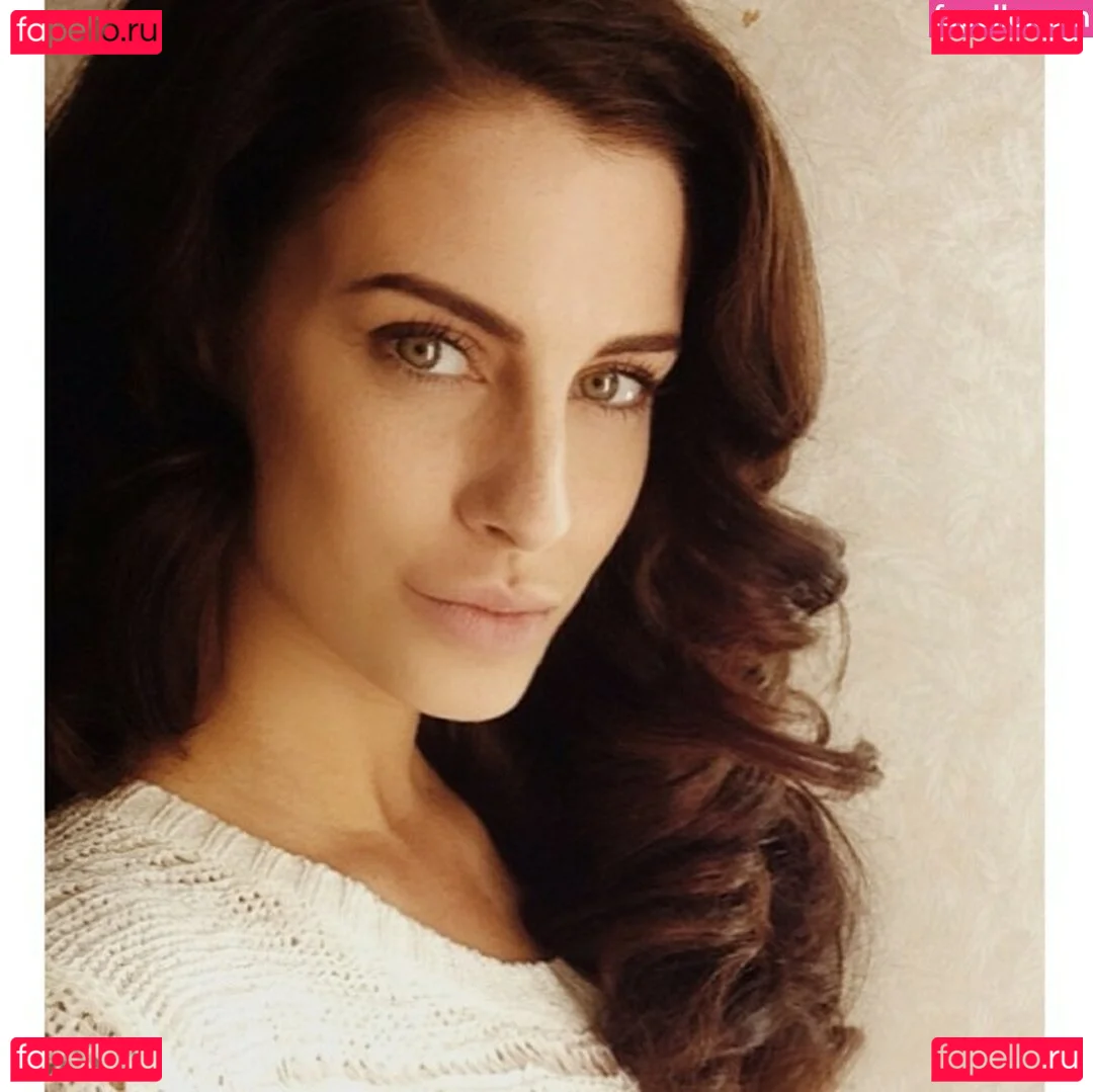 Jessica Lowndes Onlyfans Photo Gallery 