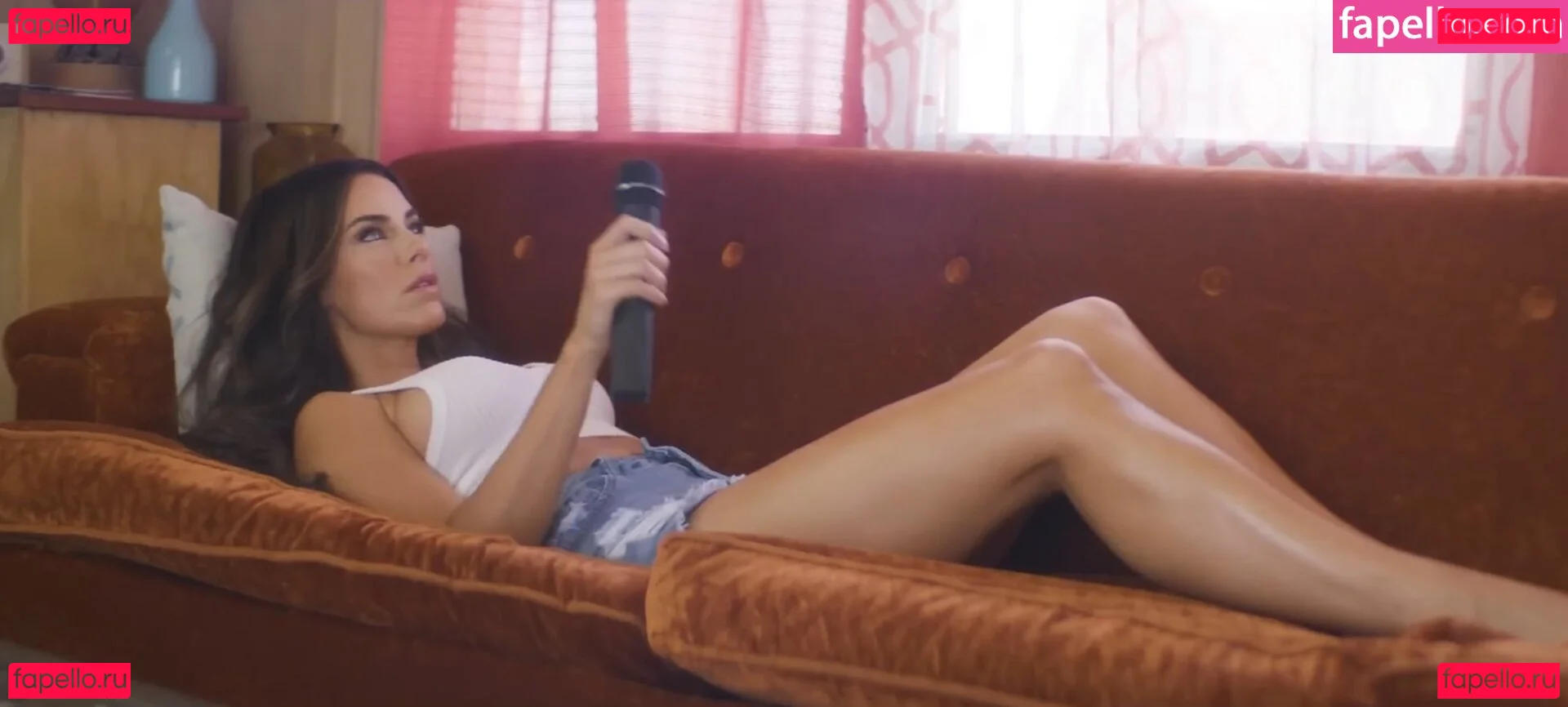 Jessica Lowndes Onlyfans Photo Gallery 