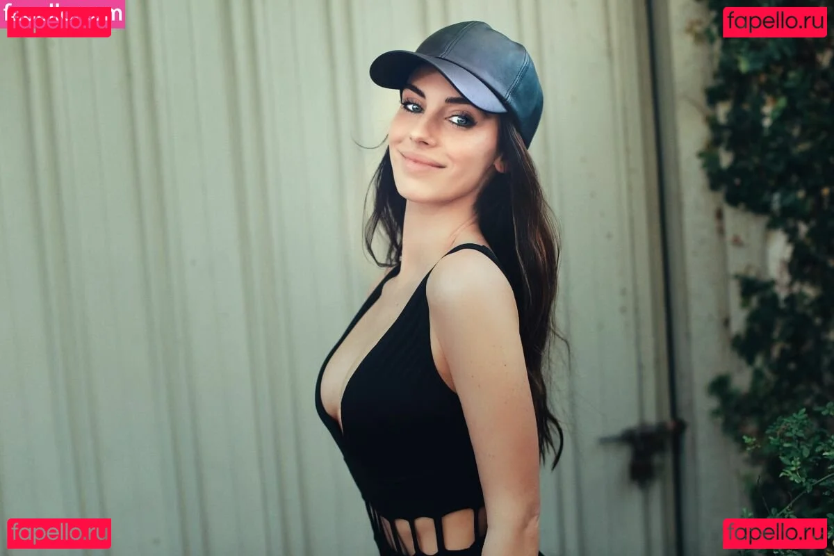 Jessica Lowndes Onlyfans Photo Gallery 