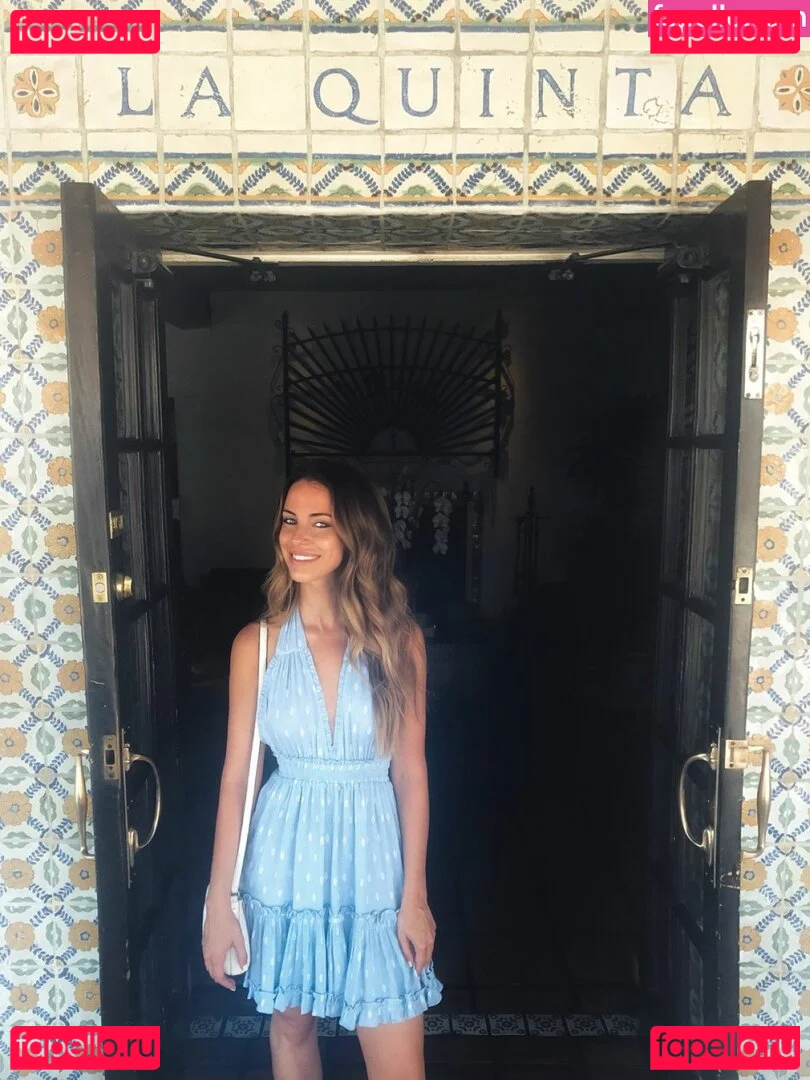 Jessica Lowndes Onlyfans Photo Gallery 