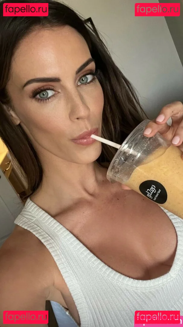 Jessica Lowndes Onlyfans Photo Gallery 