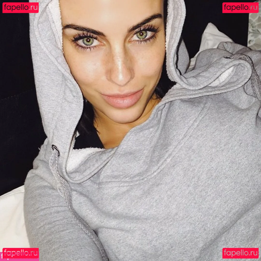 Jessica Lowndes Onlyfans Photo Gallery 