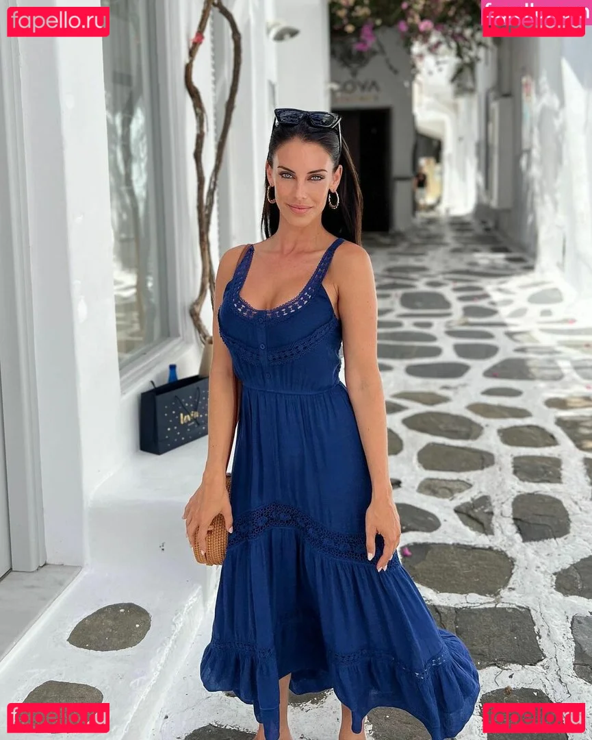 Jessica Lowndes Onlyfans Photo Gallery 