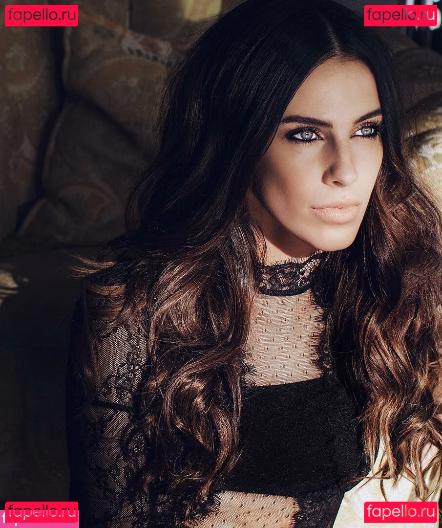 Jessica Lowndes Onlyfans Photo Gallery 