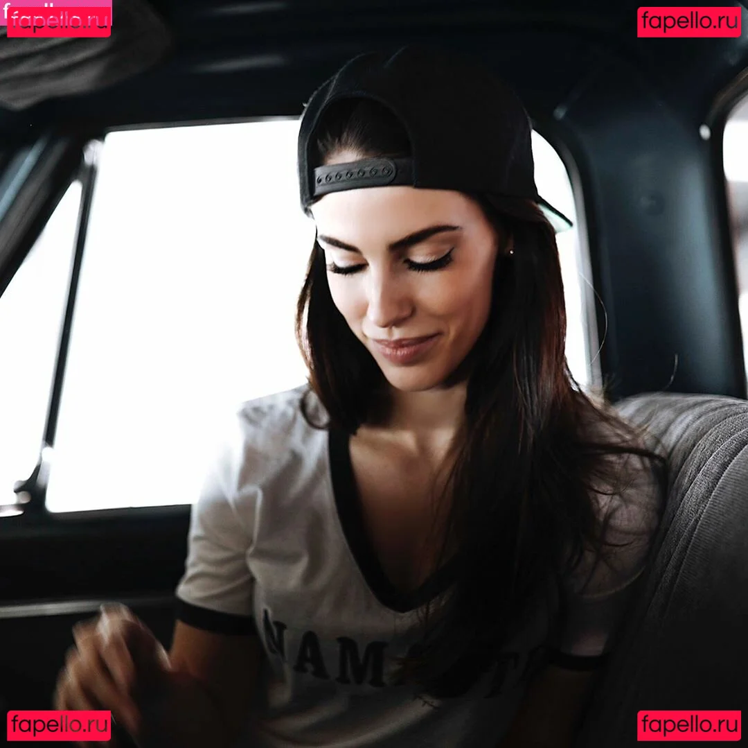 Jessica Lowndes Onlyfans Photo Gallery 