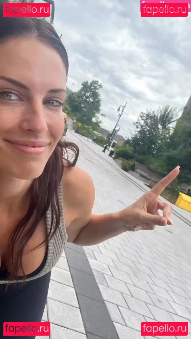 Jessica Lowndes Onlyfans Photo Gallery 