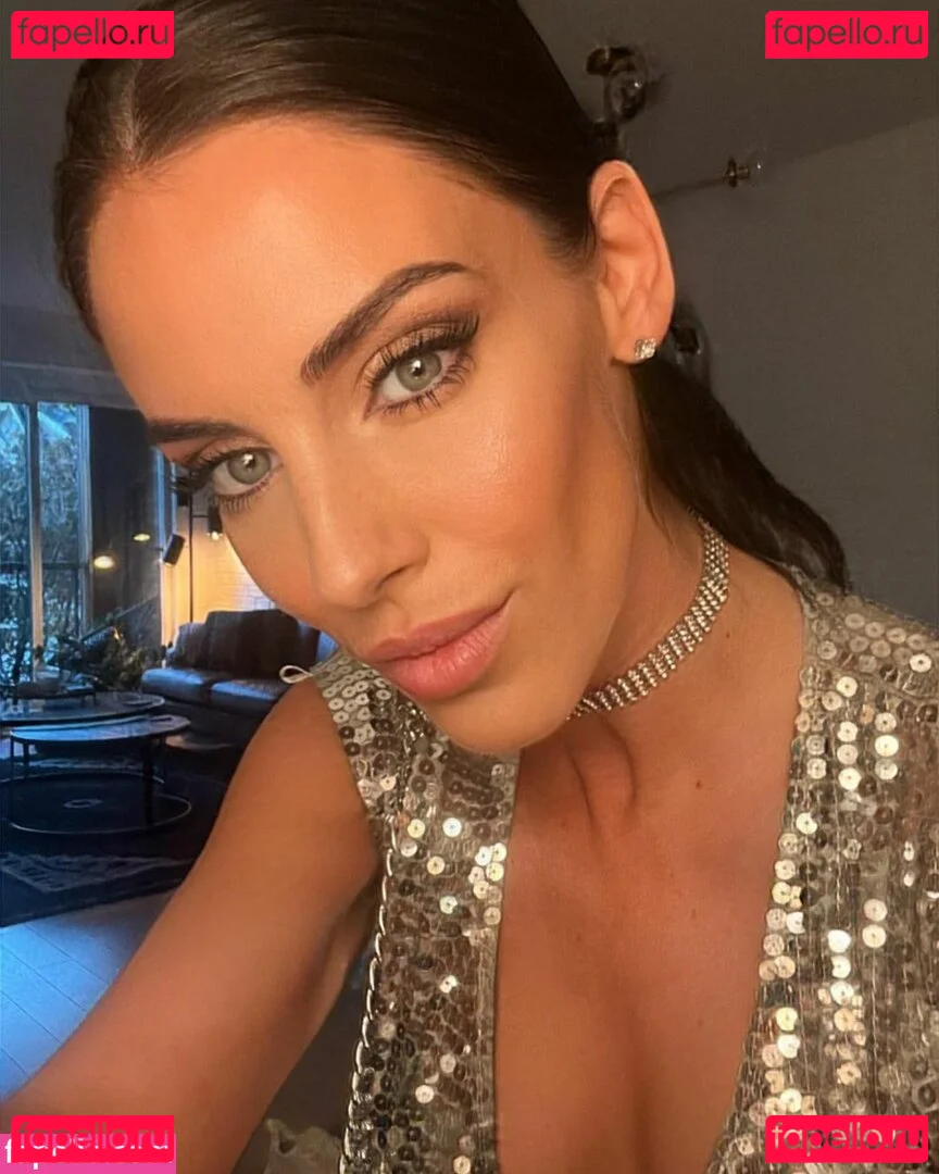 Jessica Lowndes Onlyfans Photo Gallery 