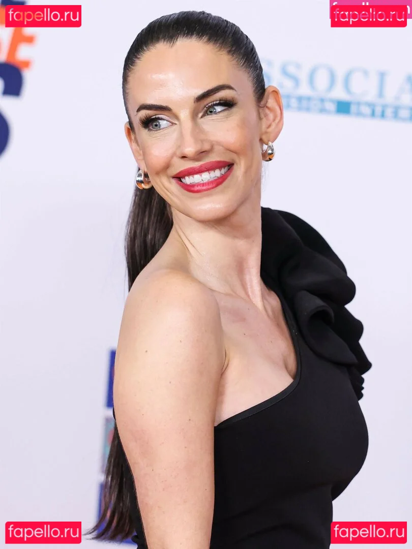 Jessica Lowndes Onlyfans Photo Gallery 