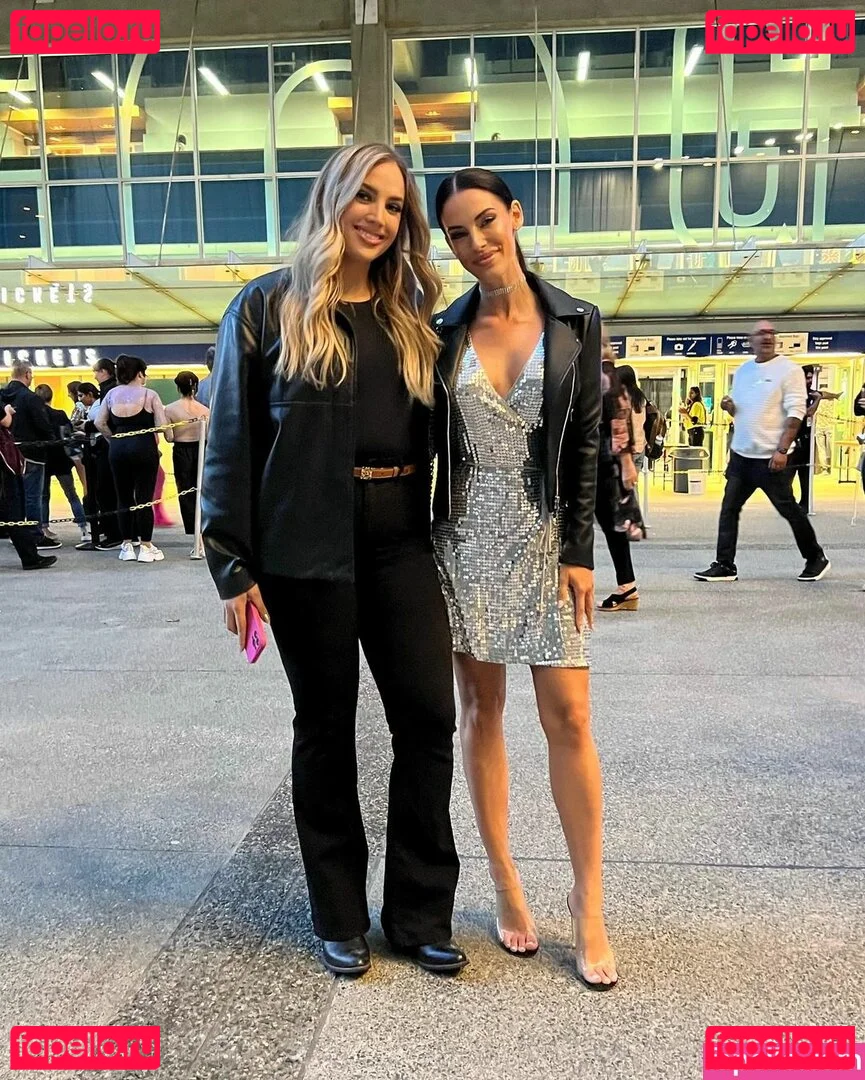 Jessica Lowndes Onlyfans Photo Gallery 