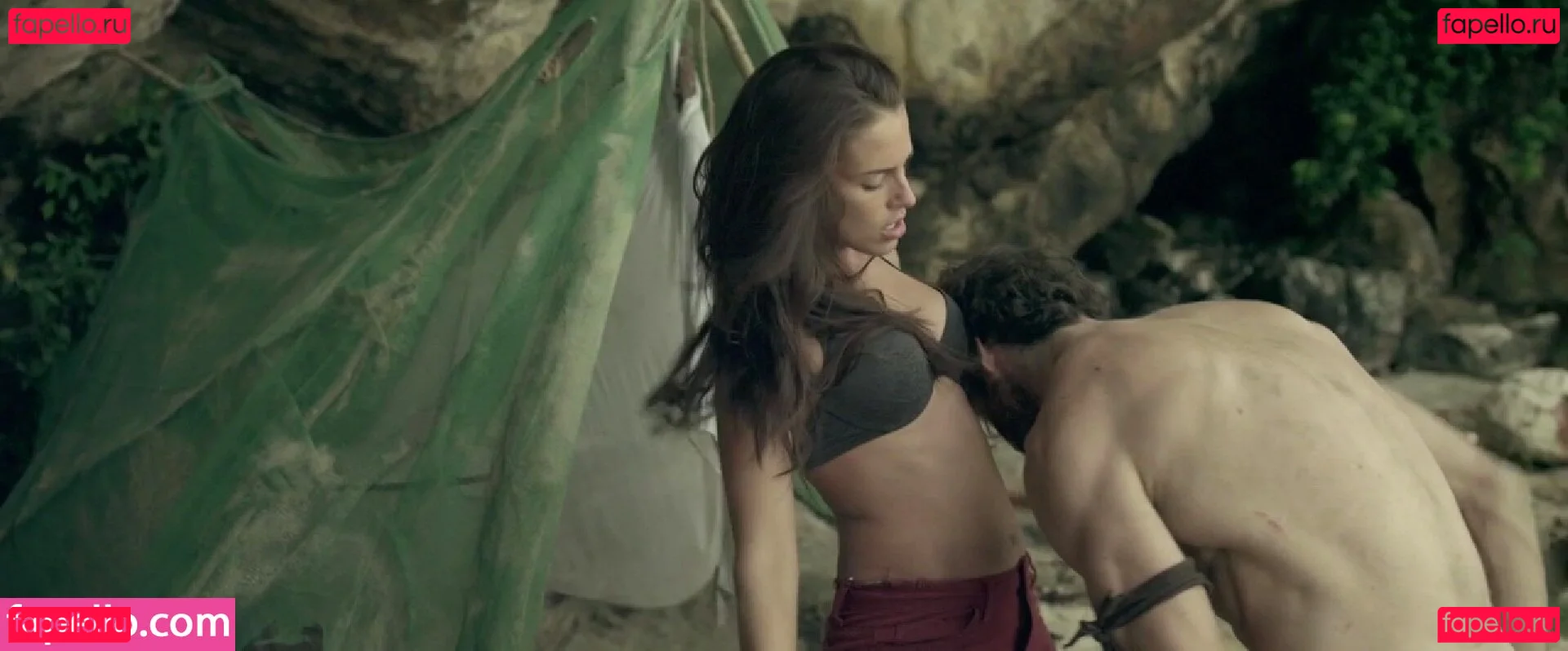 Jessica Lowndes Onlyfans Photo Gallery 