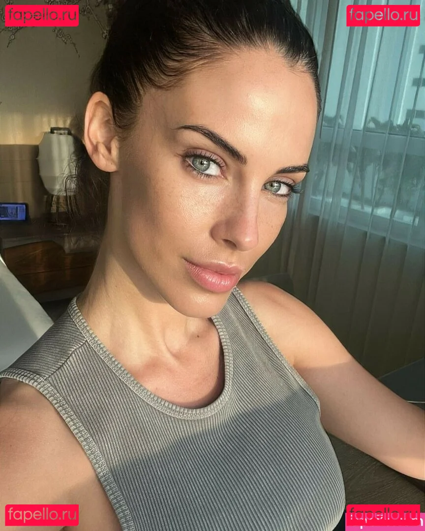 Jessica Lowndes Onlyfans Photo Gallery 