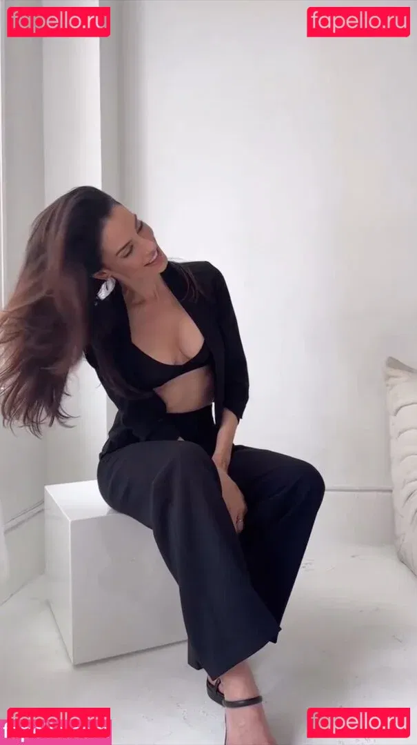 Jessica Lowndes Onlyfans Photo Gallery 