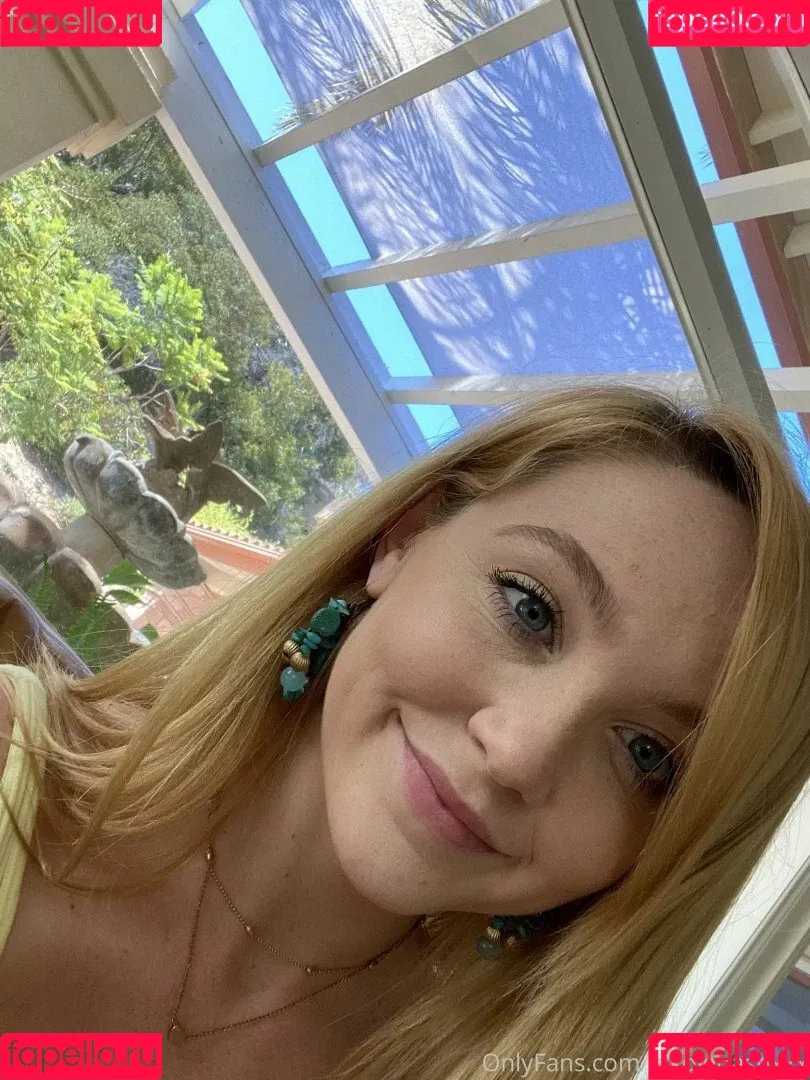 Nikole Nash Onlyfans Photo Gallery 