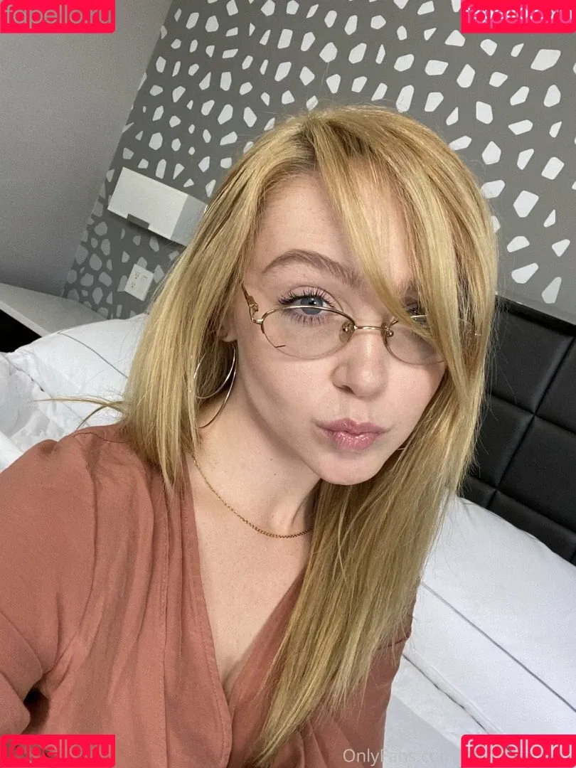 Nikole Nash Onlyfans Photo Gallery 