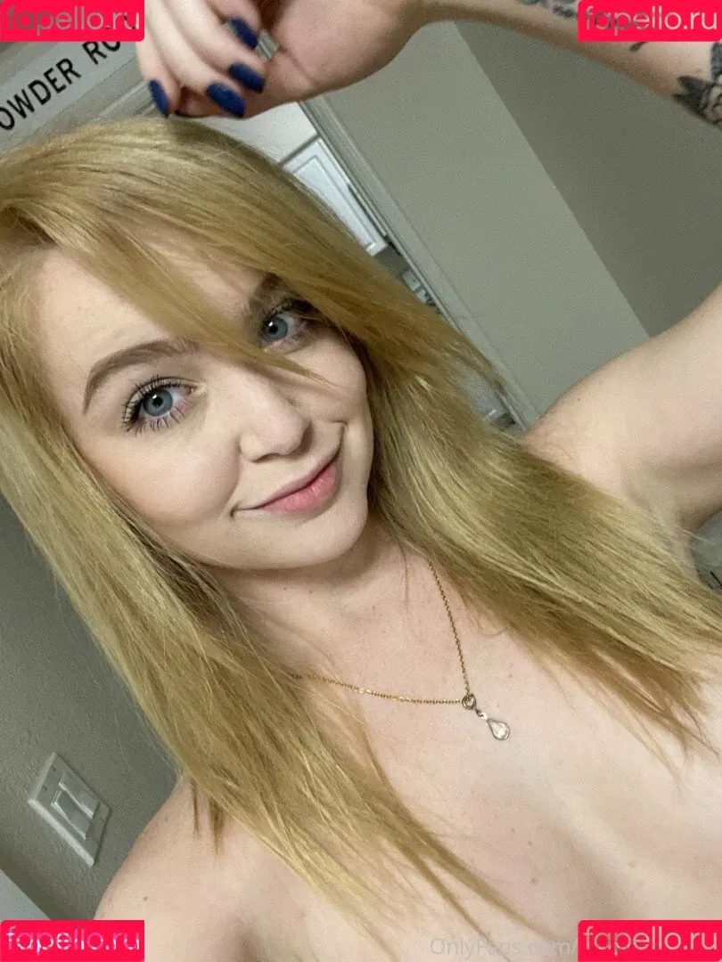Nikole Nash Onlyfans Photo Gallery 