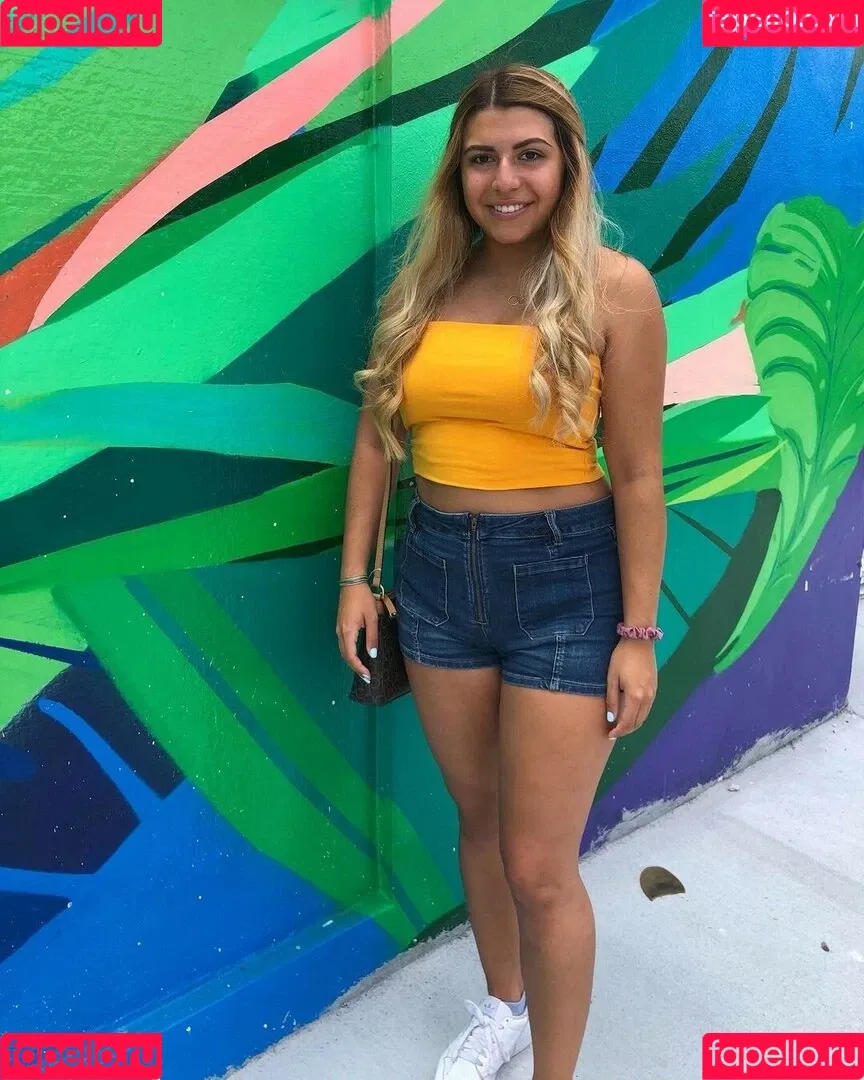 Christina Compitello Onlyfans Photo Gallery 
