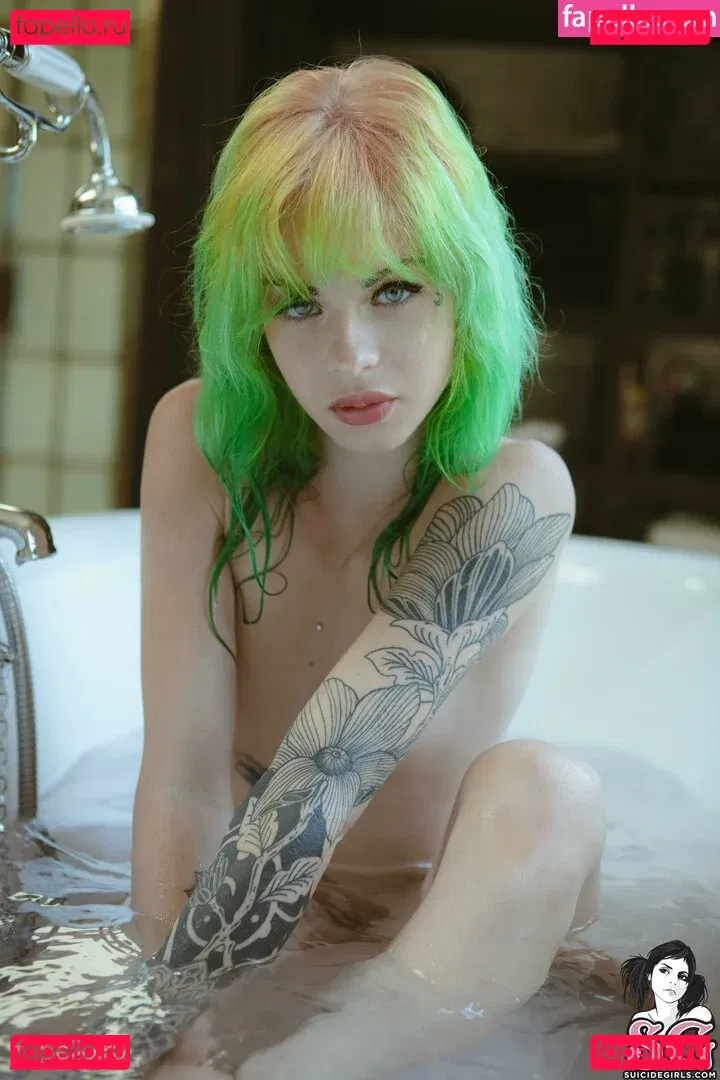 Kuroha Onlyfans Photo Gallery 