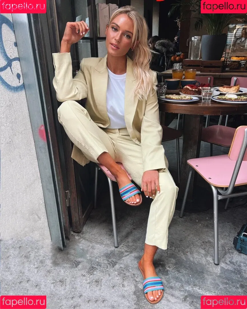 Lucie Rose Donlan Onlyfans Photo Gallery 