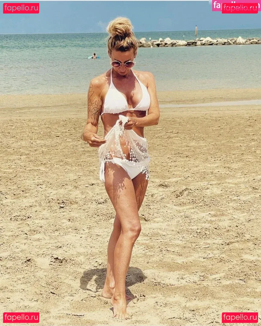 Isabell Hertel Onlyfans Photo Gallery 