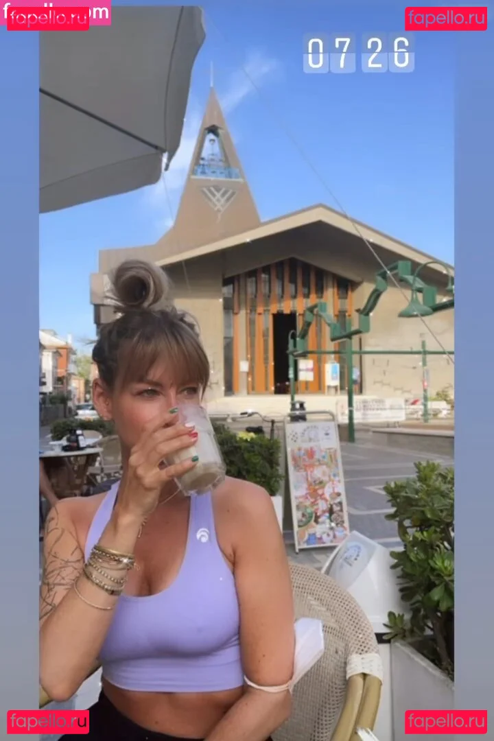 Isabell Hertel Onlyfans Photo Gallery 