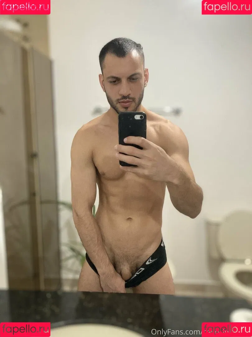 cello_leitefree Onlyfans Photo Gallery 