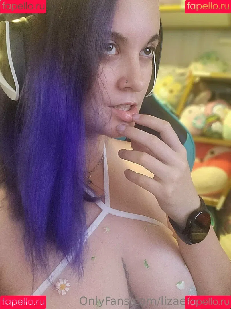 LizAesthetics Onlyfans Photo Gallery 