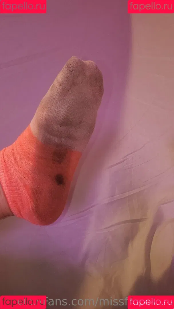 missfeetstink Onlyfans Photo Gallery 