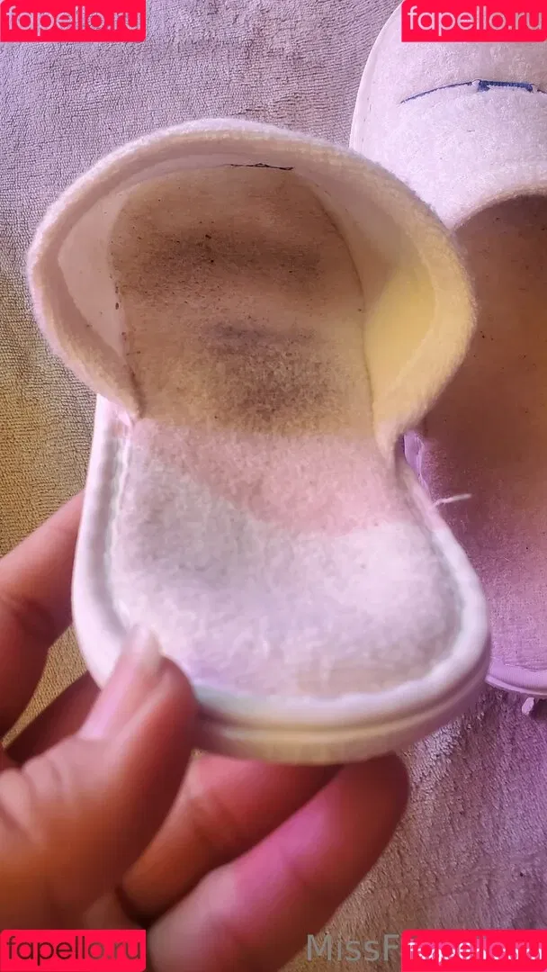 missfeetstink Onlyfans Photo Gallery 