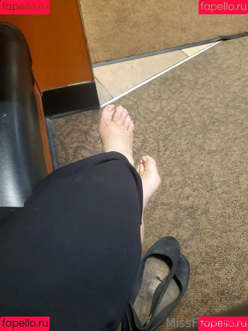 missfeetstink Onlyfans Photo Gallery 