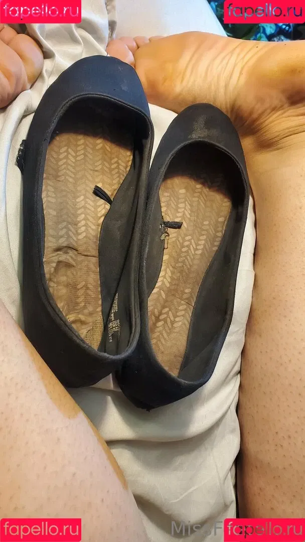 missfeetstink Onlyfans Photo Gallery 
