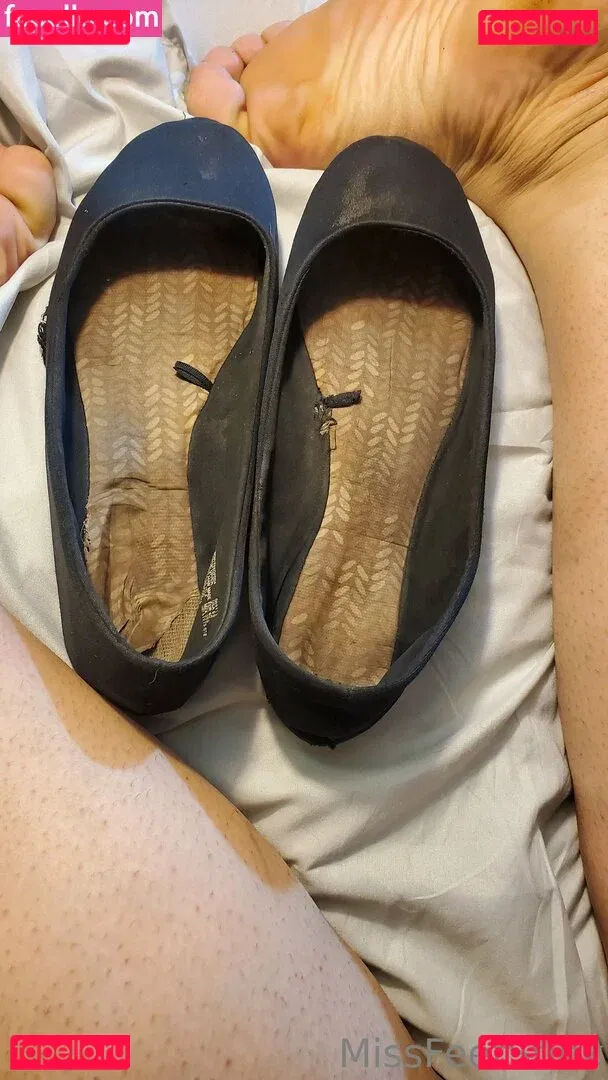missfeetstink Onlyfans Photo Gallery 