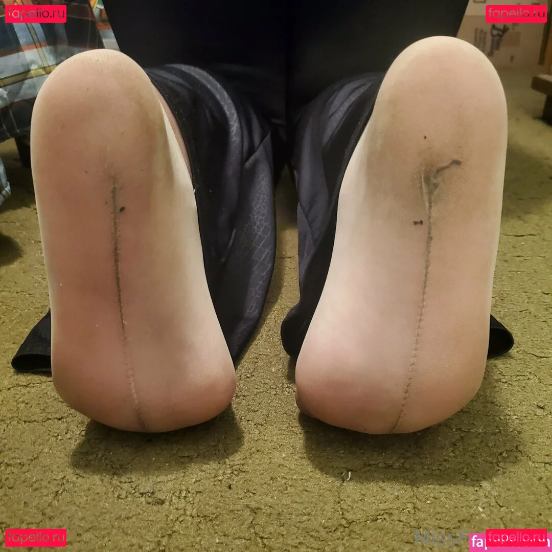 missfeetstink Onlyfans Photo Gallery 