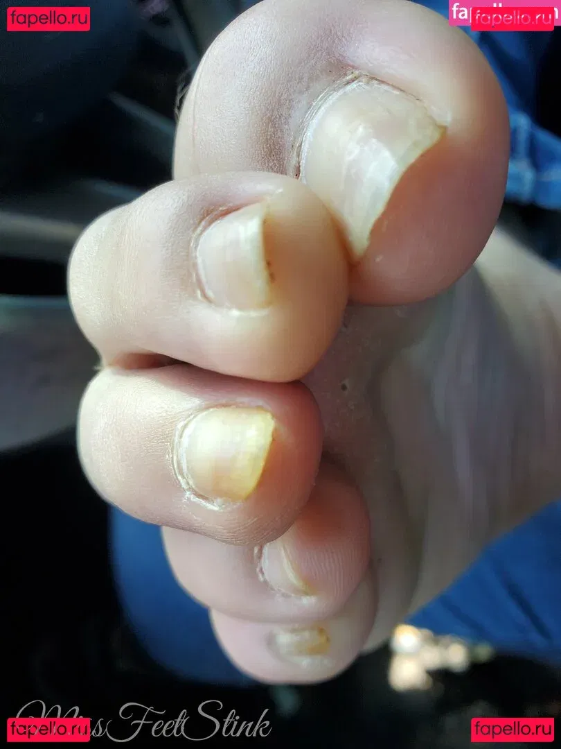 missfeetstink Onlyfans Photo Gallery 